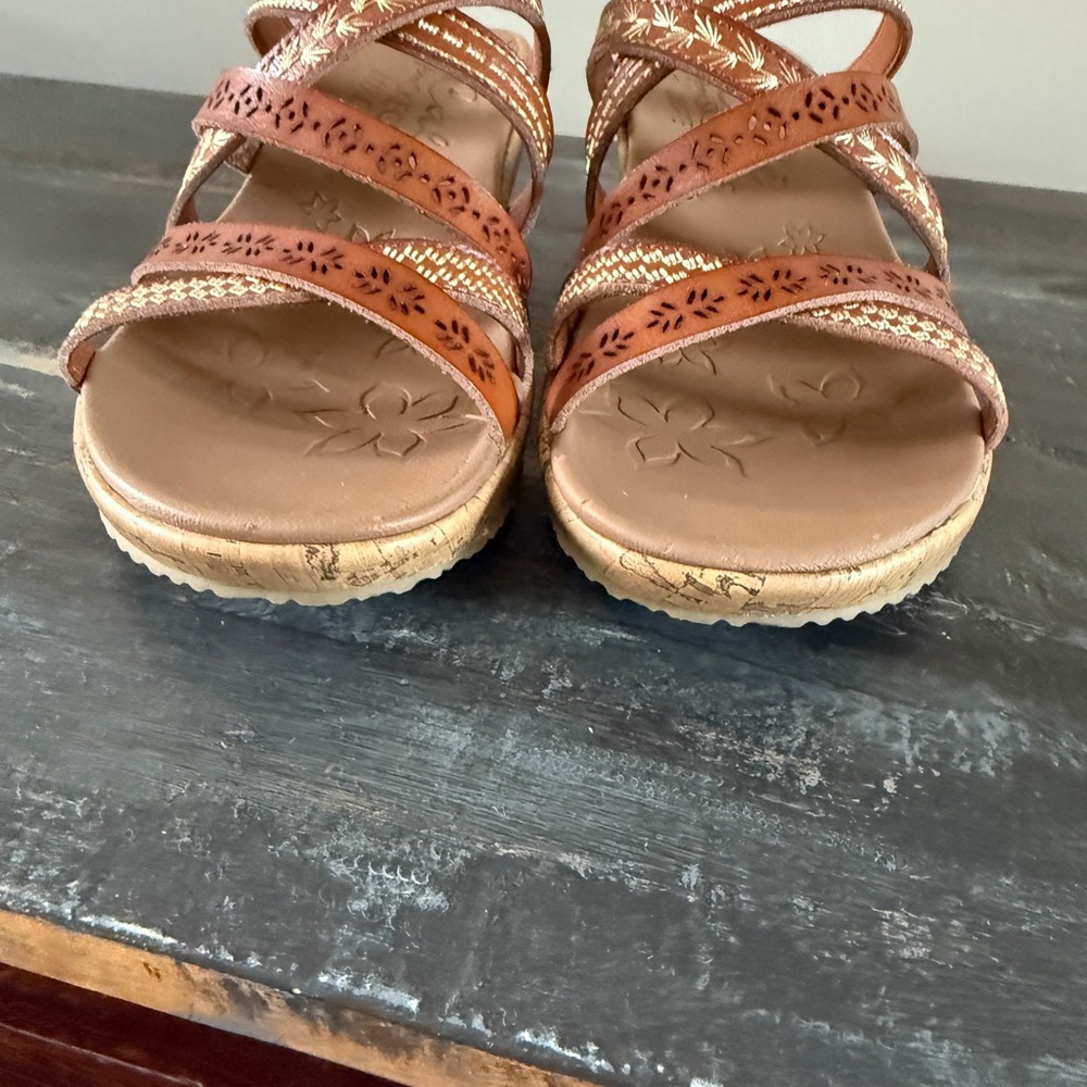 Women's Brown sketchers Wedge Sandals worn once sz 7.5 - Picture 4 of 10
